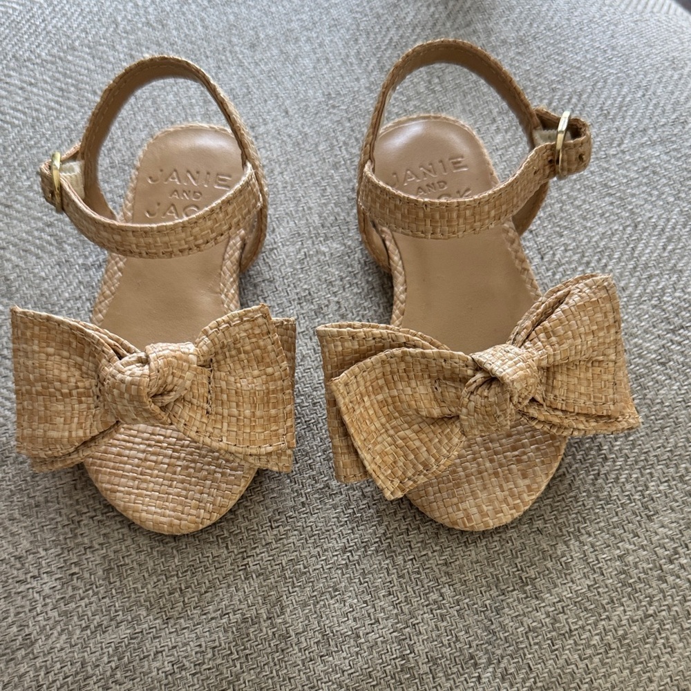 Janie and Jack Woven Brown Kids Sandals with Bow - Picture 2 of 6